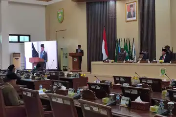 DPRD Provinsi Sumatera Selatan elar Rapat Paripurna ke-56 di Ruang Serbaguna Lantai III Gedung DPRD Sumsel, Senin (26/09/22).