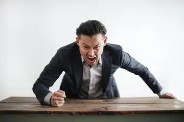 Ilustrasi arti kata 'jancuk'.