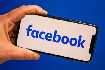 Cara memblokir akun FB sendiri di ponsel dan dampaknya