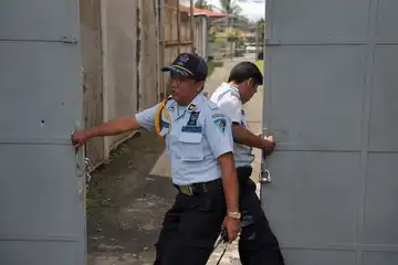 Ilustrasi sipir penjara