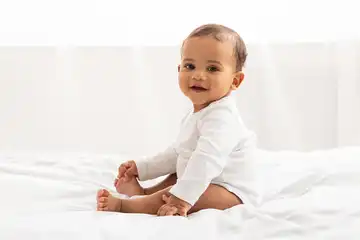 Ilustrasi arti nama 'Dicky' yang cocok untuk bayi atau anak laki-laki.