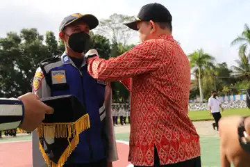 Gelar Pasukan dan Rapat Koordinasi Lintas Sektoral Operasi Kepolisian Terpusat Lilin Kapuas 2022 di Kabupaten Landak.