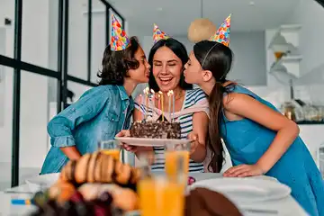 Ilustrasi ucapan selamat ulang tahun untuk orang tua