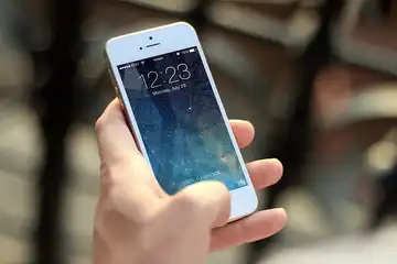Ilustrasi cara melihat password wifi di iPhone