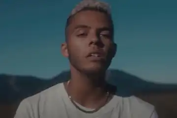 Malik Harris dalam Video Klip 'Dreamer'