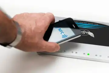 Cara Menggunakan NFC di Android untuk Pembayaran, Mudah!