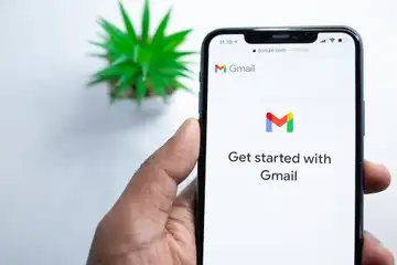 Ilustrasi cara menghapus email sekaligus
