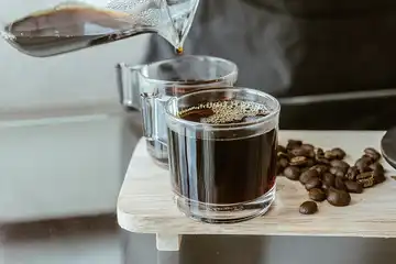 Ilustrasi cara membuat kopi dalam Bahasa Inggris