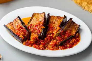 Ilustrasi hasil resep Sambal Terong Ungu