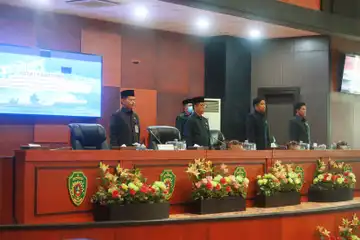 Sidang Paripurna DPRD PPU pengesahan 6 Raperda.