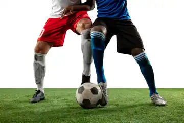 Ilustrasi, passing dalam sepak bola, pengertian dan teknik