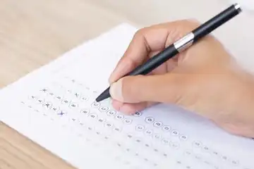 Ilustrasi Contoh Soal Mikrometer Sekrup