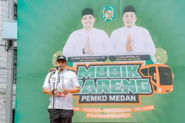 Wali Kota Medan Bobby Nasution saat program Mudik Bareng Pemko Medan 2022