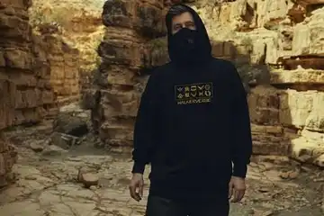 Ilustrasi lagu &quot;Not You&quot; dan terjemahan dari Alan Walker feat. Emma Steinbakken.