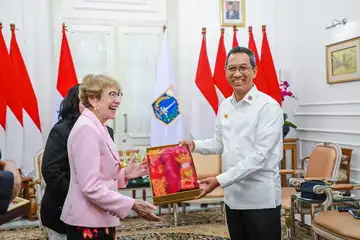 Pj. Gubernur DKI Jakarta menerima kunjungan Gubernur New South Wales, Australia, Margaret Beazley di Balaikota Jakarta, Kamis (25/52023)