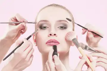 Urutan make up yang benar.