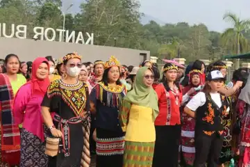 Pemerintah Daerah Kabupaten Bengkayang Mengadakan Upacara Bendera dalam rangka Peringatan Hari Lahir Pancasila, Kamis (01/06/2023).