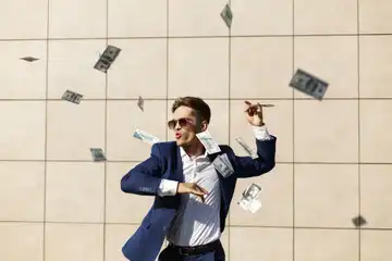 Weton yang rezekinya deras banget atau pol di Juli 2023.