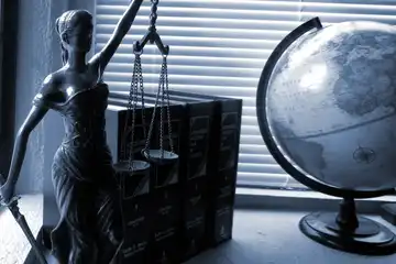 Pengertian Lembaga Hukum: Lengkap dengan Fungsi dan Contoh.