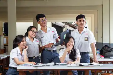 Ilustrasi Contoh Poster Kampanye Pemilihan Ketua OSIS