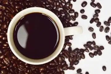 Kurangi Minum Kopi Mulai Sekarang Jika Tak Mau Rambut Rontok