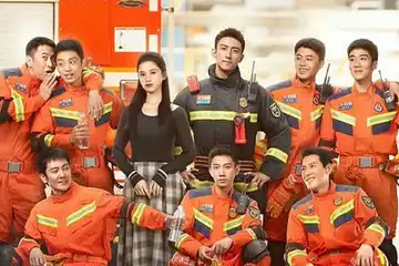 Sinopsis drama China Bright Eyes in the Dark dan daftar nama pemainnya.