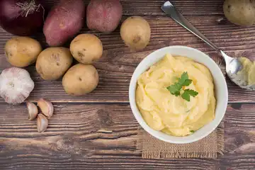 Resep Mashed Potato yang Mudah: Lembut, Enak, Creamy, dan Gurih.