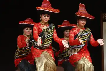 Tarian Tortor Batak