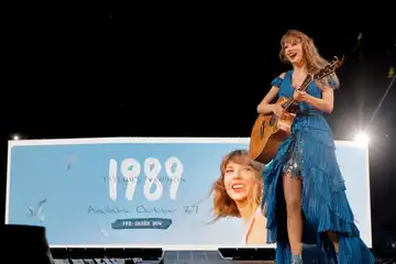 Lirik Lagu 'Clean' (Taylor's Version)  - Taylor Swift, dengan Terjemahan.