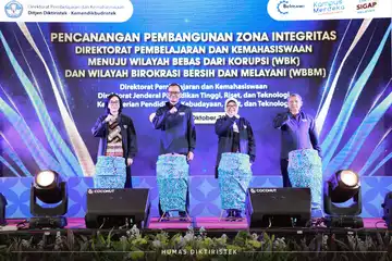 Direktur Belmawa dan Ditjen Diktiristek mencanangkan Zona Integritas Menuju Wilayah Bebas Korupsi (WBK) dan Wilayah Birokrasi Bersih Melayani (WBBM) pada Jumat (27/10).