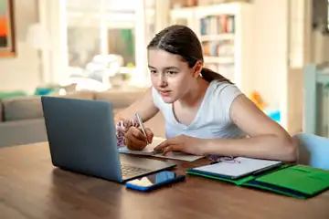 40 Contoh Soal PAT Informatika Kelas 11 Semester 2 Terbaru dan Jawaban