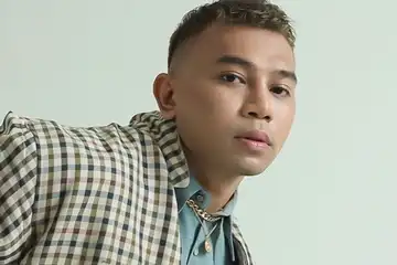 Lirik lagu 'Mahir Memberi Luka' - Fabio Asher