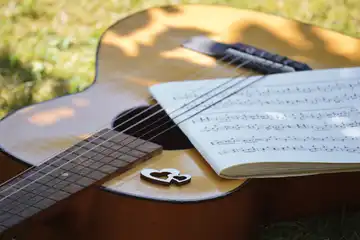 Ilustrasi lirik lagu.