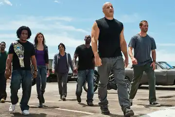 Sinopsis 'Fast Five'