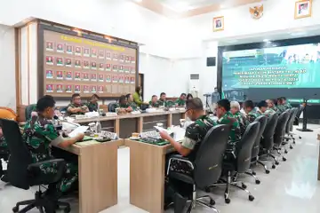 Rapat Laporan Kesiapan Pelaksanaan Penerimaan Calon Bintara PK TNI AD Reguler Pria dan Wanita Serta Keahlian Pria TA. 2024 di Ruang Gatot Subroto Makodam II/Sriwijaya, Palembang, pada Jumat (02/08/2024).