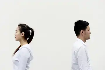 Ilustrasi masalah yang sering dihadapi dalam hubungan dan cara mengatasinya.
