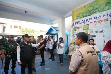 Pj Gubernur Prof Zudan Tinjau Pelaksanaan Pilkada di Sejumlah Daerah