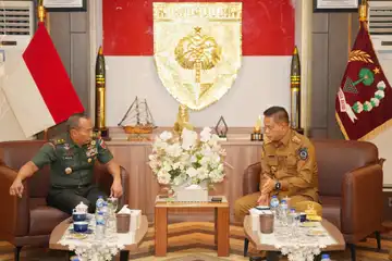 Pj Gubernur Sulsel Prof Fadjry Djufry bersama Pangdam XIV Mayjen TNI Windiyatno