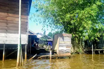 ilustrasi jamban apung di Kota Banjarmasin