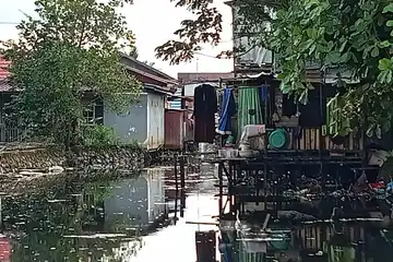 ilustrasi rumah kumuh