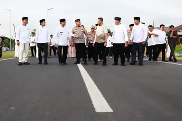 Peresmian jalan baru Bandara Syamsudin Noor
