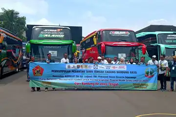 Warga Jateng yang ada do Bandung Raya antusias ikut peofram Mudik Gratis / Dok. G. Partho