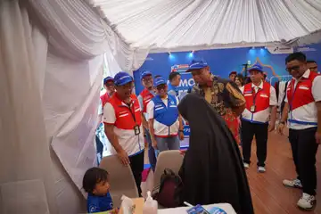 Bupati Maros, Chaidir Syam bersama rombongan Pertamina Patra Niaga Regional Sulawesi lakukan peninjauan di Serambi MyPertamina Kabupaten Maros.