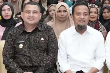 Gubernur Sulsel Andi Sudirman Sulaiman bersama Walikota Makassar Munafri Arifuddin 
