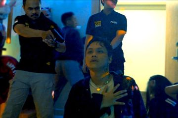Lirik Lagu 'Sick LIfe' - Ericko Lim, Lengkap dengan Terjemahan ...