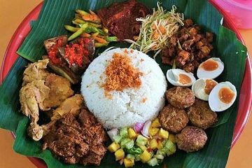 Nasi Ambeng Kuliner Khas Jawa Tengah yang Populer Hingga Selangor Malaysia - Sonora.id