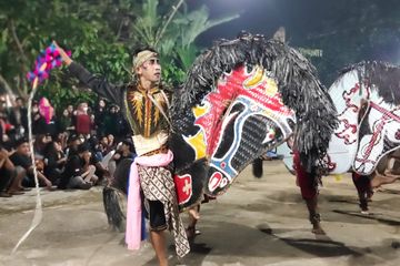 Paguyuban Seni Kuda Lumping Kubu Raya, Gelar Tradisi Gebyakan ...