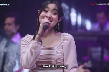 Lirik dan Chord Lagu 'Ikan Dalam Kolam' yang Dibawakan oleh Yeni ...