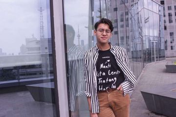 Lirik Lagu 'Berdikari' - Ardhito Pramono, Lagu di Album ...