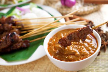 Arti Mimpi Makan Sate